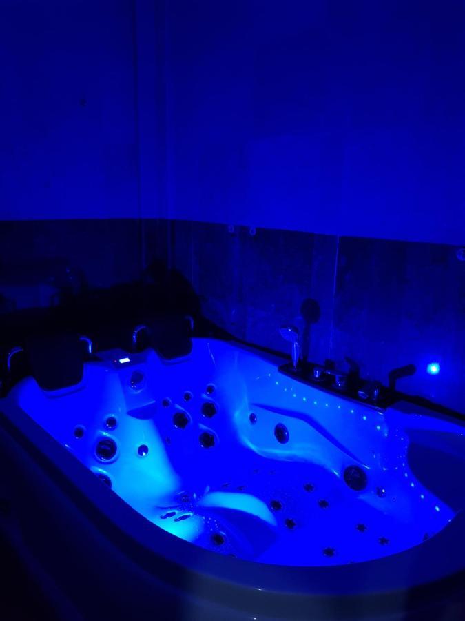 Lights Spa National Arena Mega Mall Monza Bucarest Exterior foto